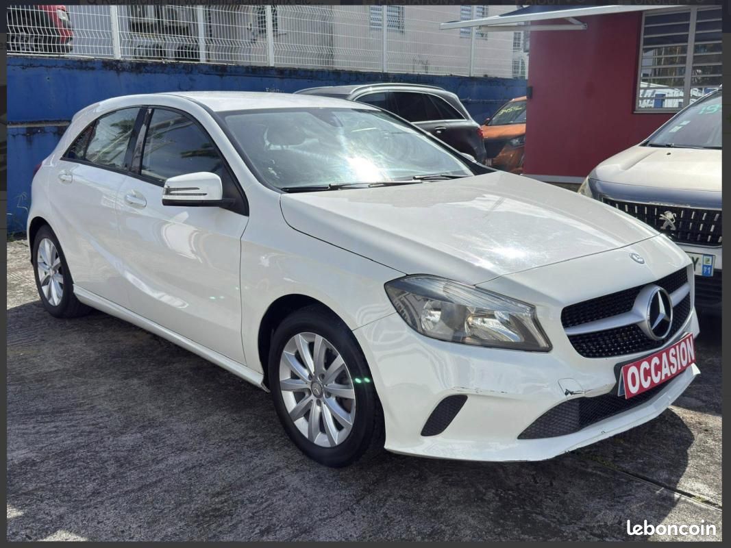 Mercedes Classe A III (W176) 160 Business (image 1)