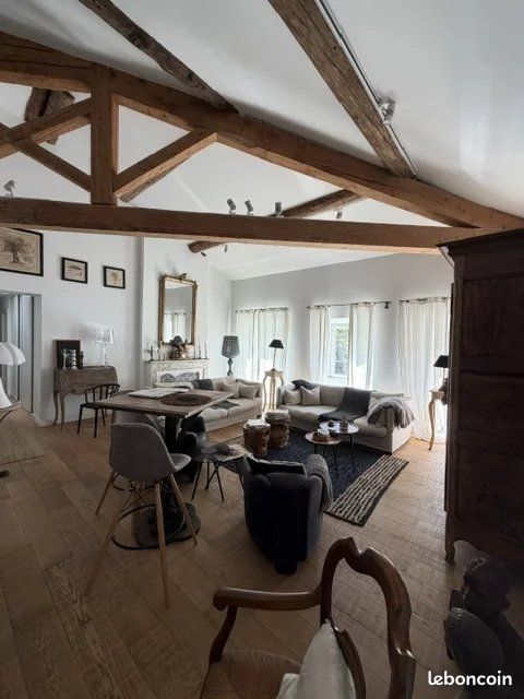 Appartement 5 pièces 130 m² · à Salon-de-Provence · 130 m² · 1 620 €/mois