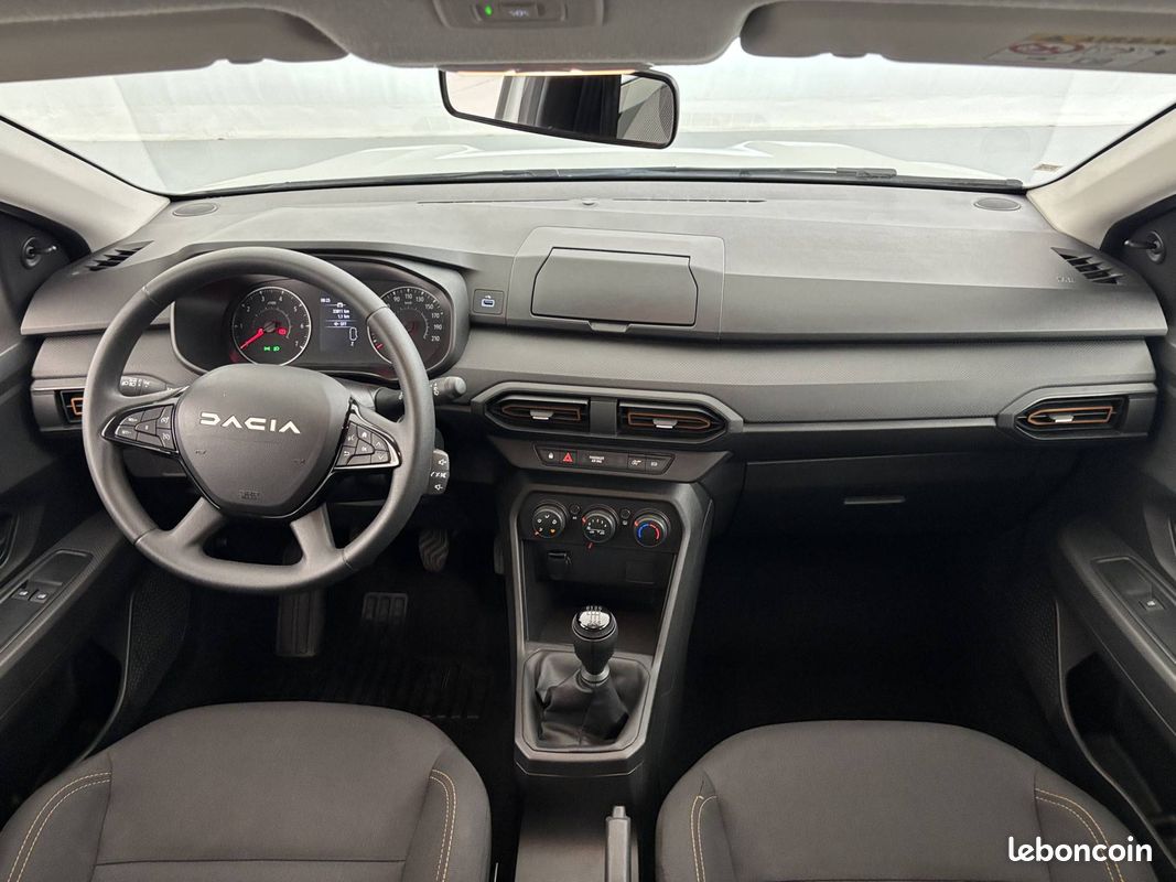 DACIA Sandero TCe 90 Stepway Essential (image 26)