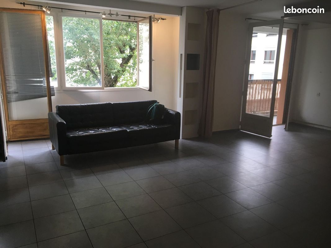 Appartement 1 pièce 42 m² · à Paris · 42 m² · 1 400 €/mois