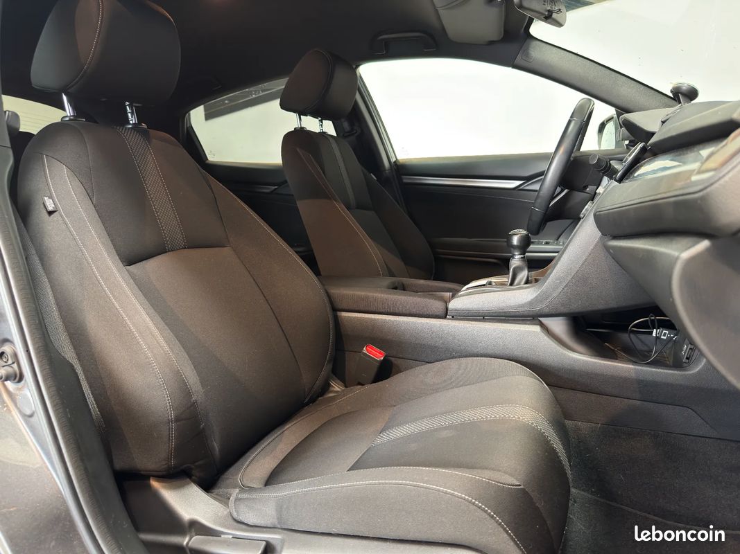 HONDA Civic 1.0 I-VTEC 126ch Executive 2022 / CarPlay / Suivi complet (image 9)