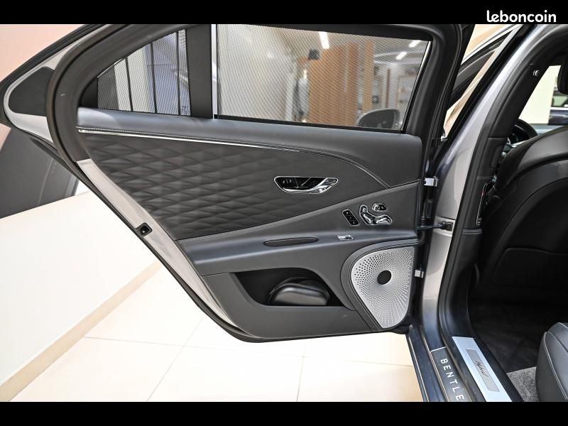 Bentley Flying Spur V6 3.0 HYBRID (image 24)
