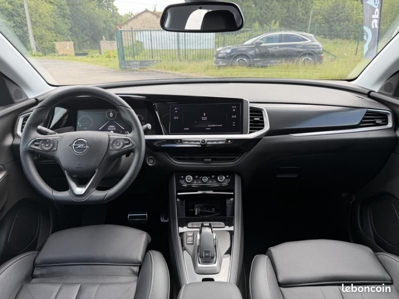 Opel Grandland 1.2 Turbo 130 Elegance Business Automatique / VISION 360 + COFFRE ELECTRIQUE (image 27)