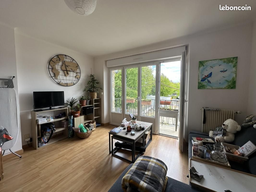 Appartement 3 pièces 53 m² · à Fougères · 53 m² · 590 €