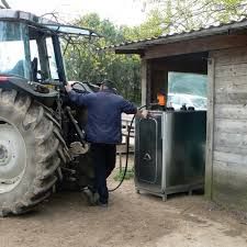 Arrivage station pompe essence mobile (image 1)