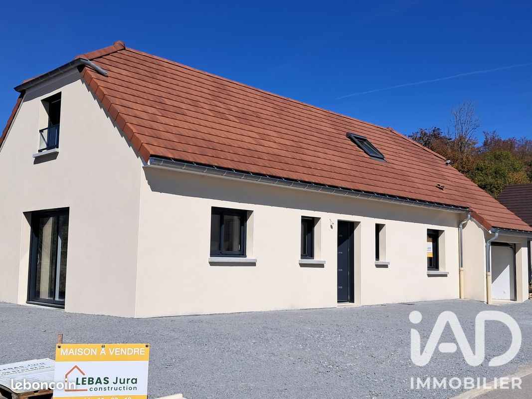 Maison 6 pièces 127 m² · à Hauteroche · 127 m² · 322 500 €