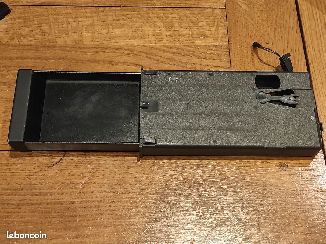 Porte Carte Grise Pour Audi A3 - Étui Noir En Faux Cuir, Compact, Neuf Avec étiquettes