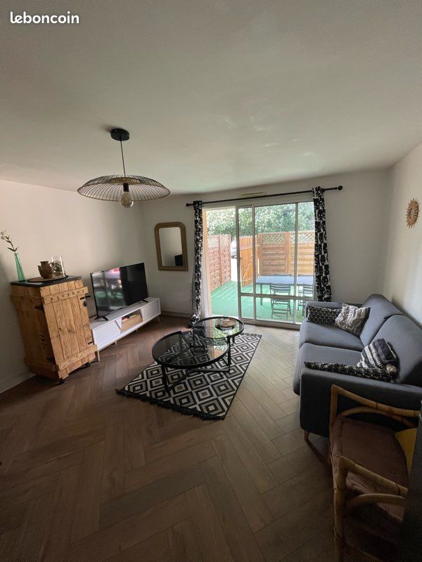 Appartement 2 pièces 50 m² · à Saint-Avé · 50 m² · 780 €