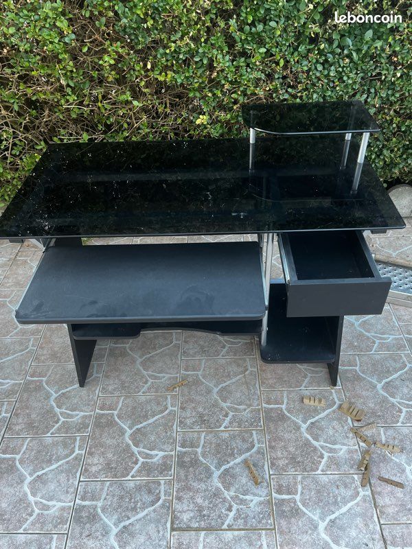 Bureau en verre noir (image 2)