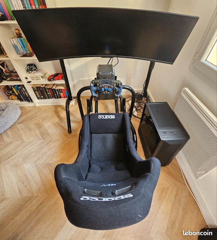 Simulateur FGT + Fanatec Podium Racing Wheel F1 (image 2)