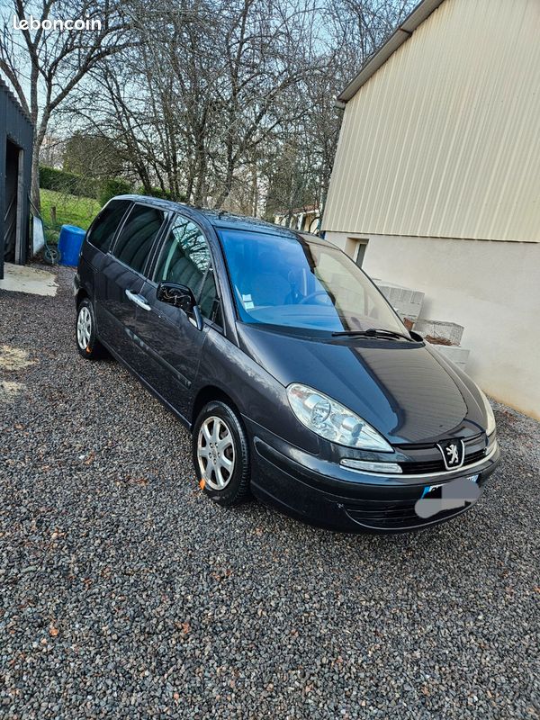 Peugeot 807 HDI (image 2)