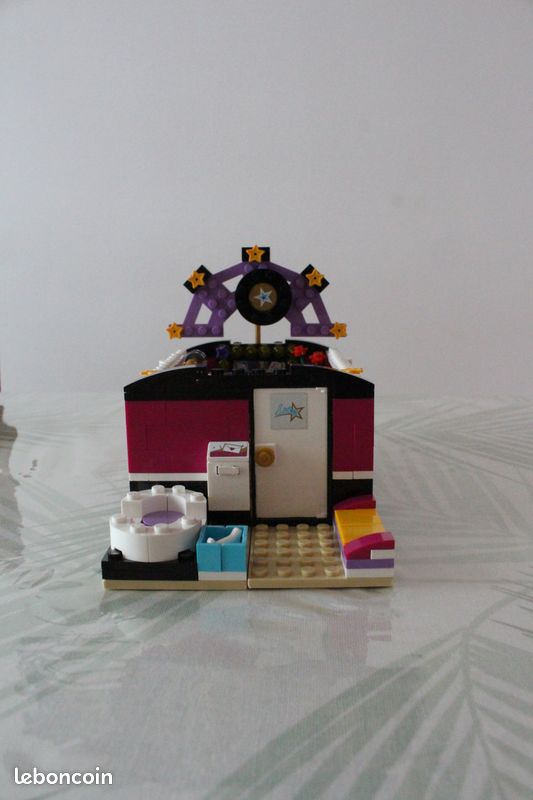 Lego friends la loge de la chanteuse (image 4)
