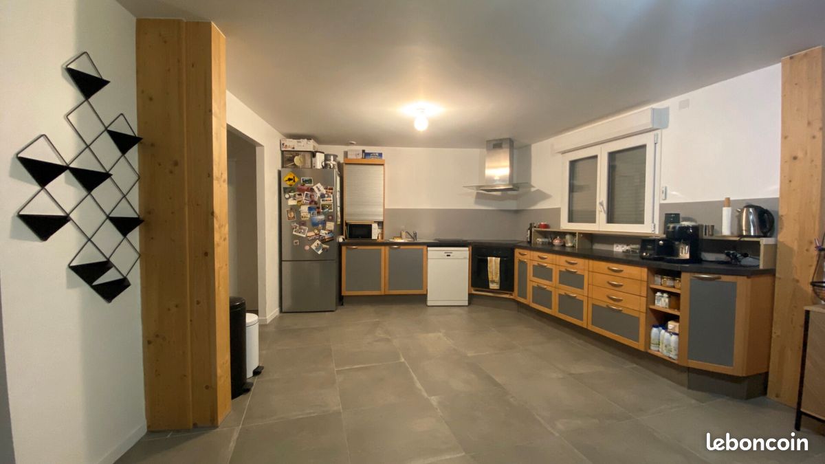 Maison 5 pièces 111 m² (image 1)