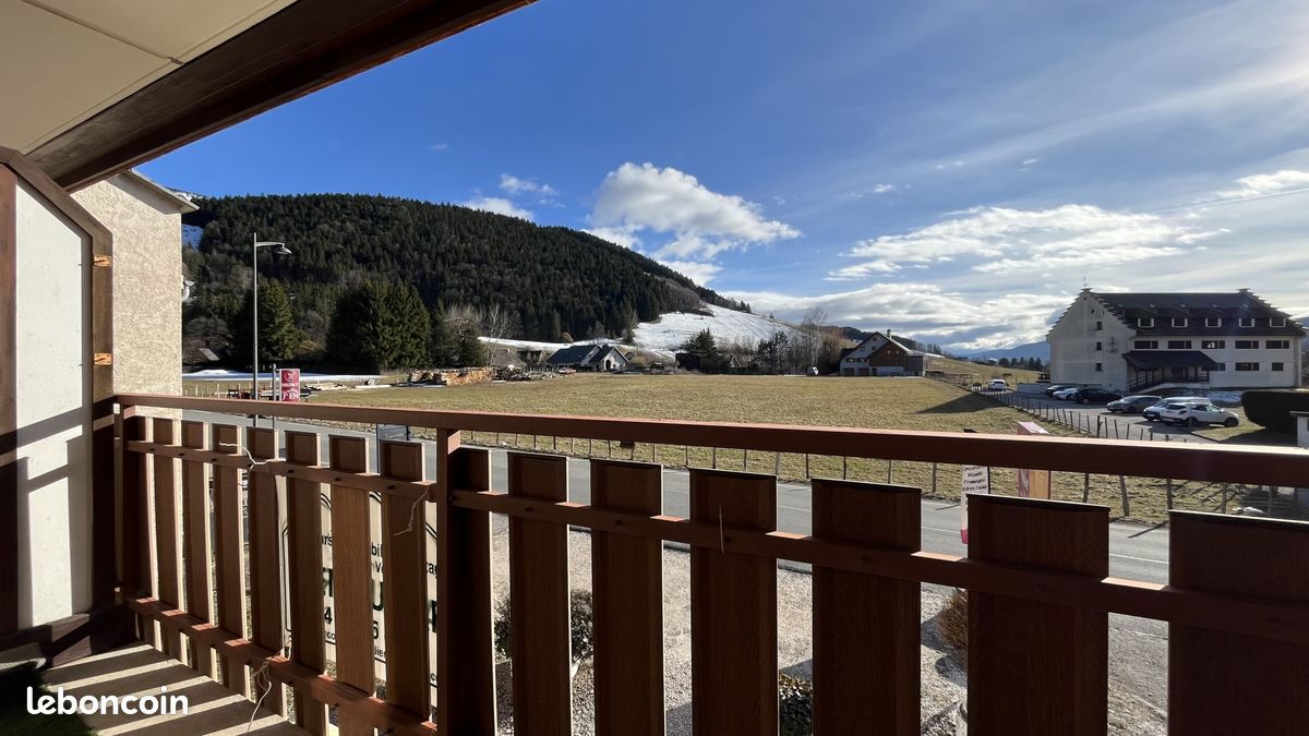 Appartement 1 pièce 28 m² · à Lans-en-Vercors · 28 m² · 86 000 €