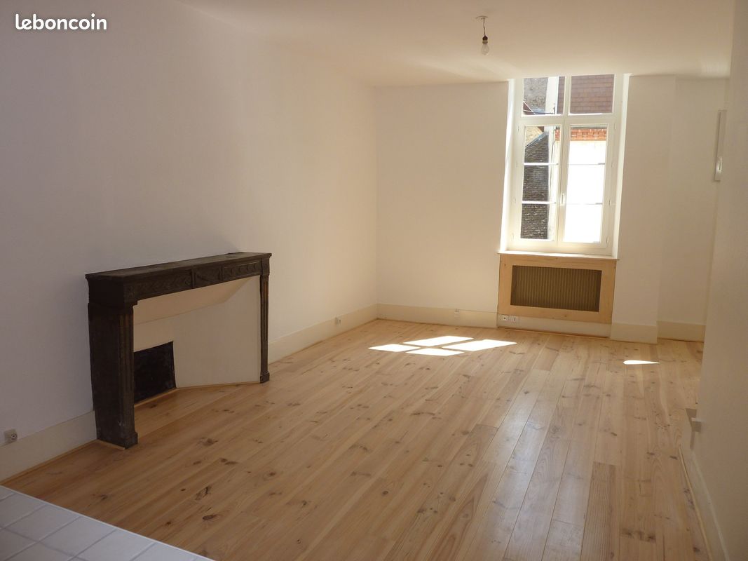 Appartement a louer lons-le-saunier - 2 pièce(s) - 44 m2 - Surfyn