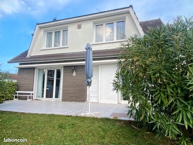 Pavillon 6 pièces 140 m² (image 1)