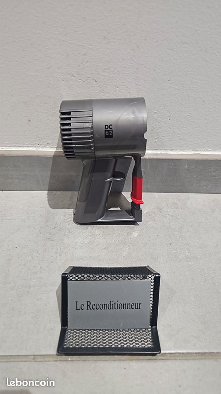 Bloc moteur OK Poignée DC62 V6 / aspirateur Dyson V 6 DC 62 / A4 (image 1)