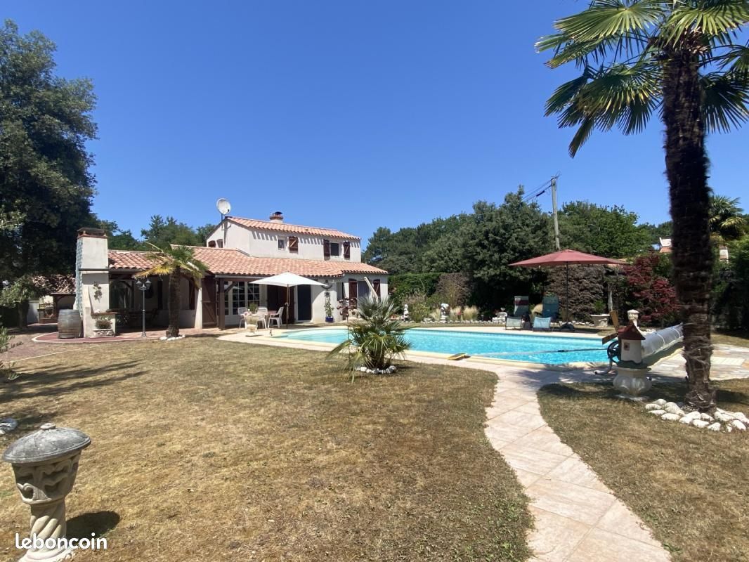 Maison 5 pièces 108 m² · à Jard-sur-Mer · 108 m² · 533 000 €