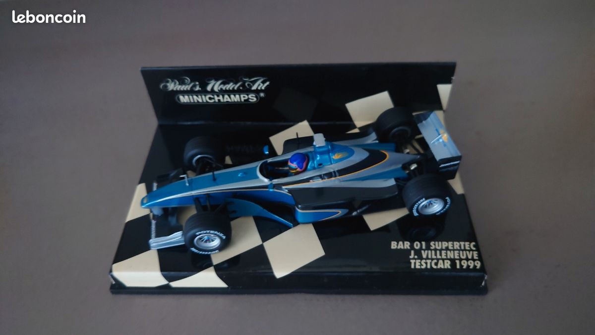 FOND F1 MINICHAMPS] /1999 / Jacques Villeneuve [Bar 01 Supertec] / 1:43 EUR 5,20 - FR