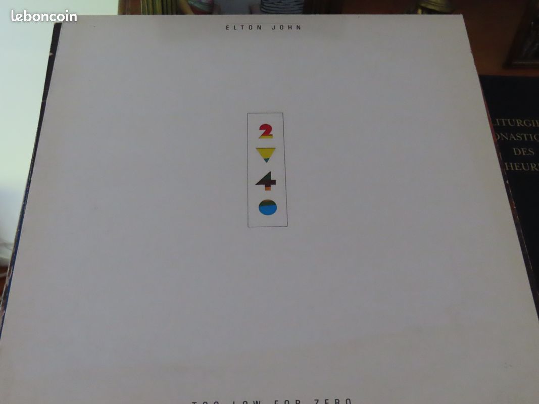 Elton john too low for zero vinyle (image 1)