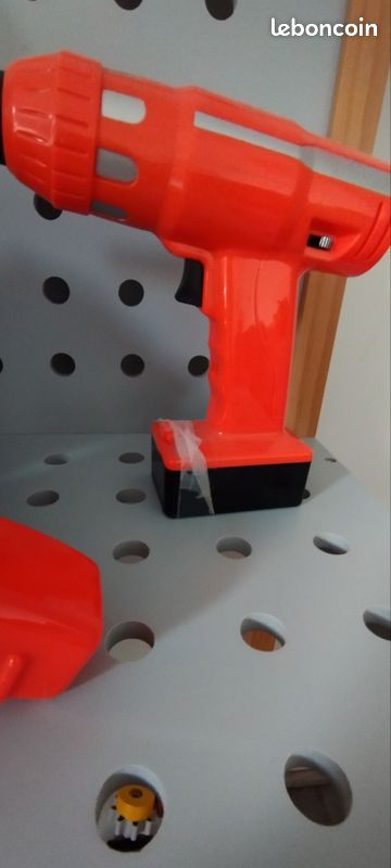 Établi en bois (image 7)