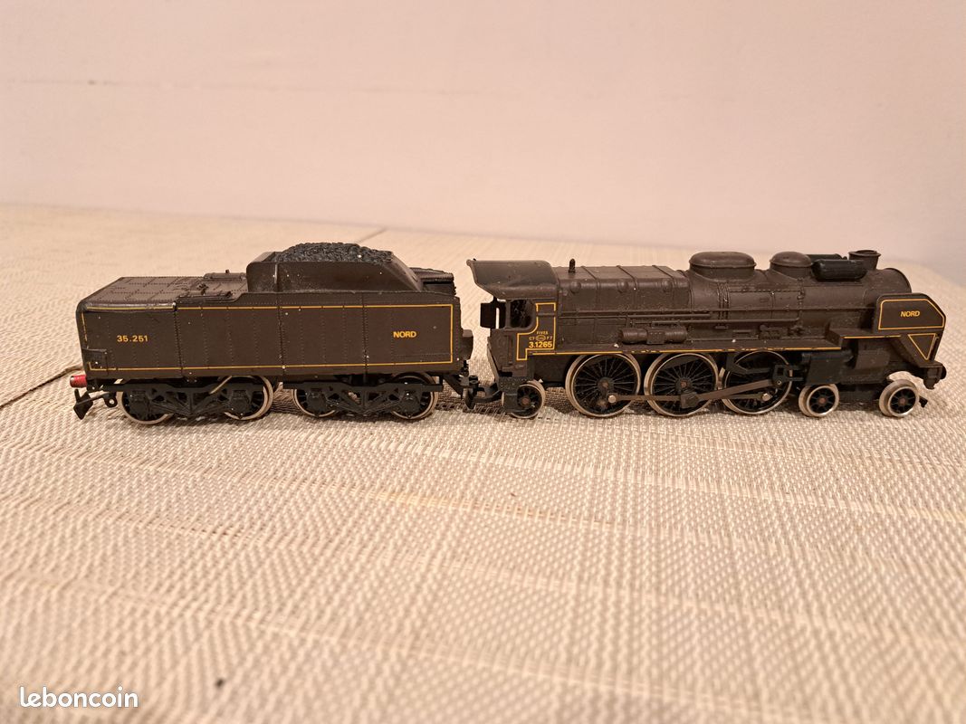Jouer HO Locomotive Vapeur 3.1265 Pacific Nord couleur chocolat avec Tender - Modélisme