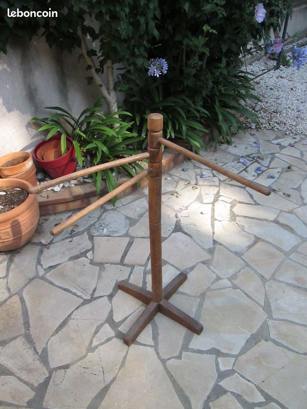 Porte serviette en bois (image 1)