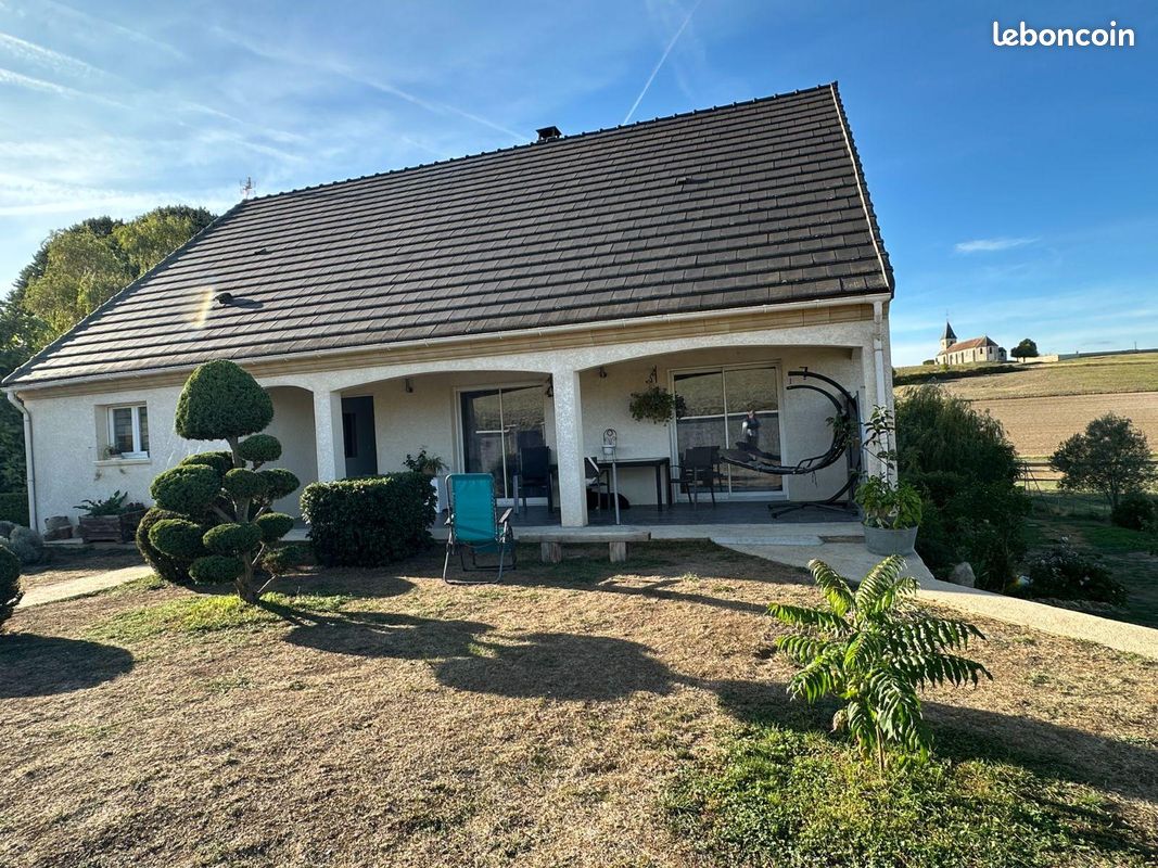 Maison 7 pièces 226 m² · à Béon · 226 m² · 295 000 €