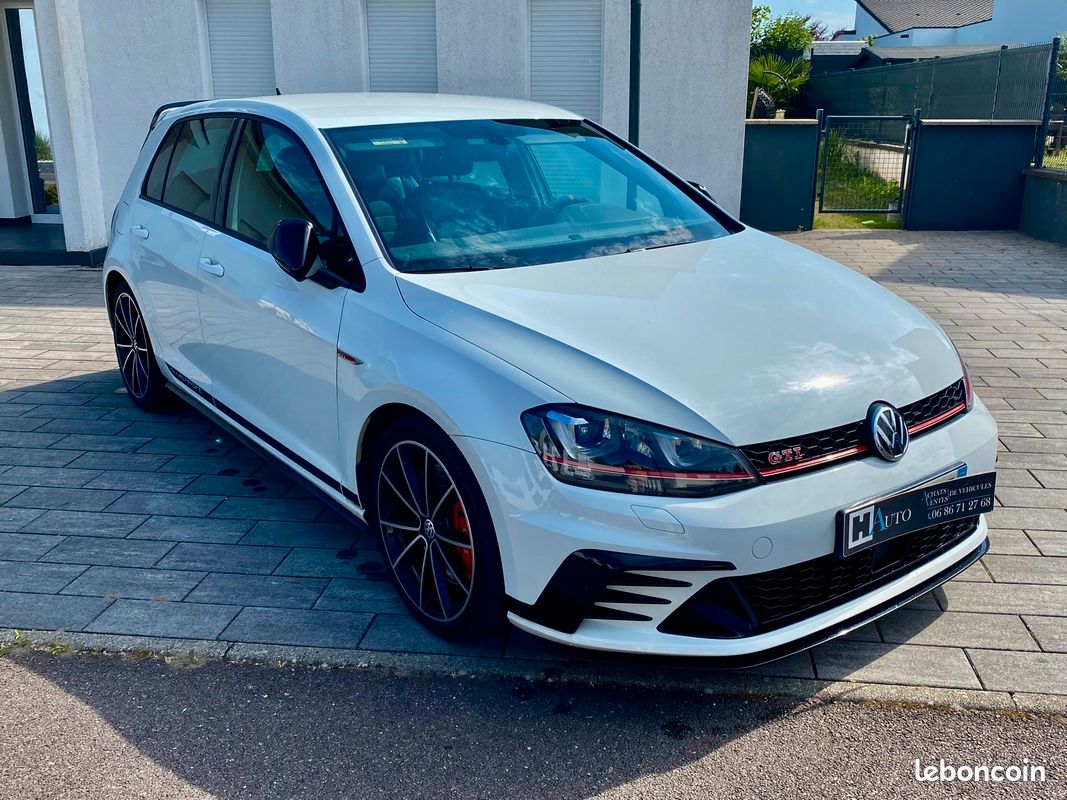 Volkswagen golf 7 GTI 265ch CLUSPORT 1er main suivi réseau Volkswagen (image 9)
