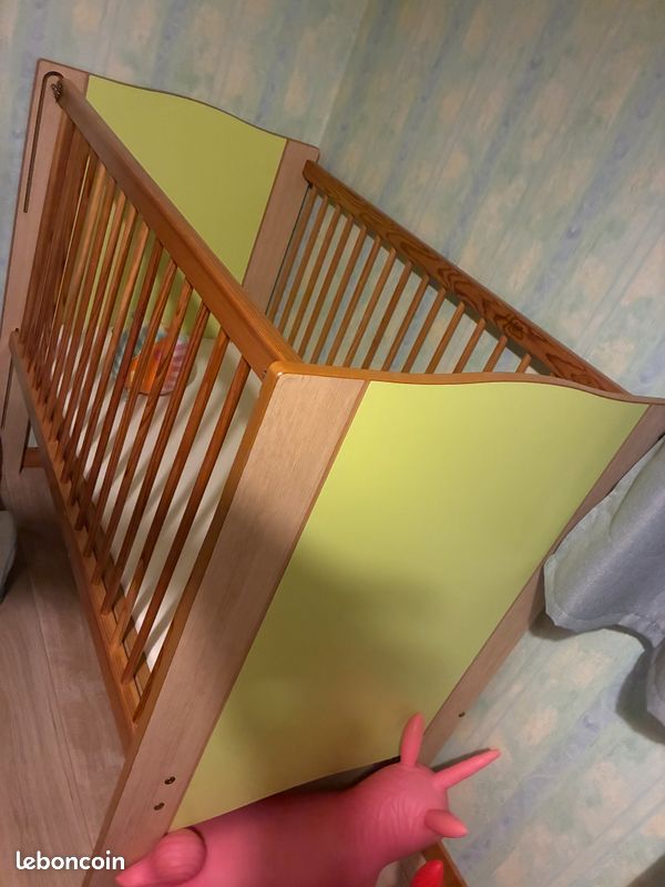 Lit bébé (image 2)