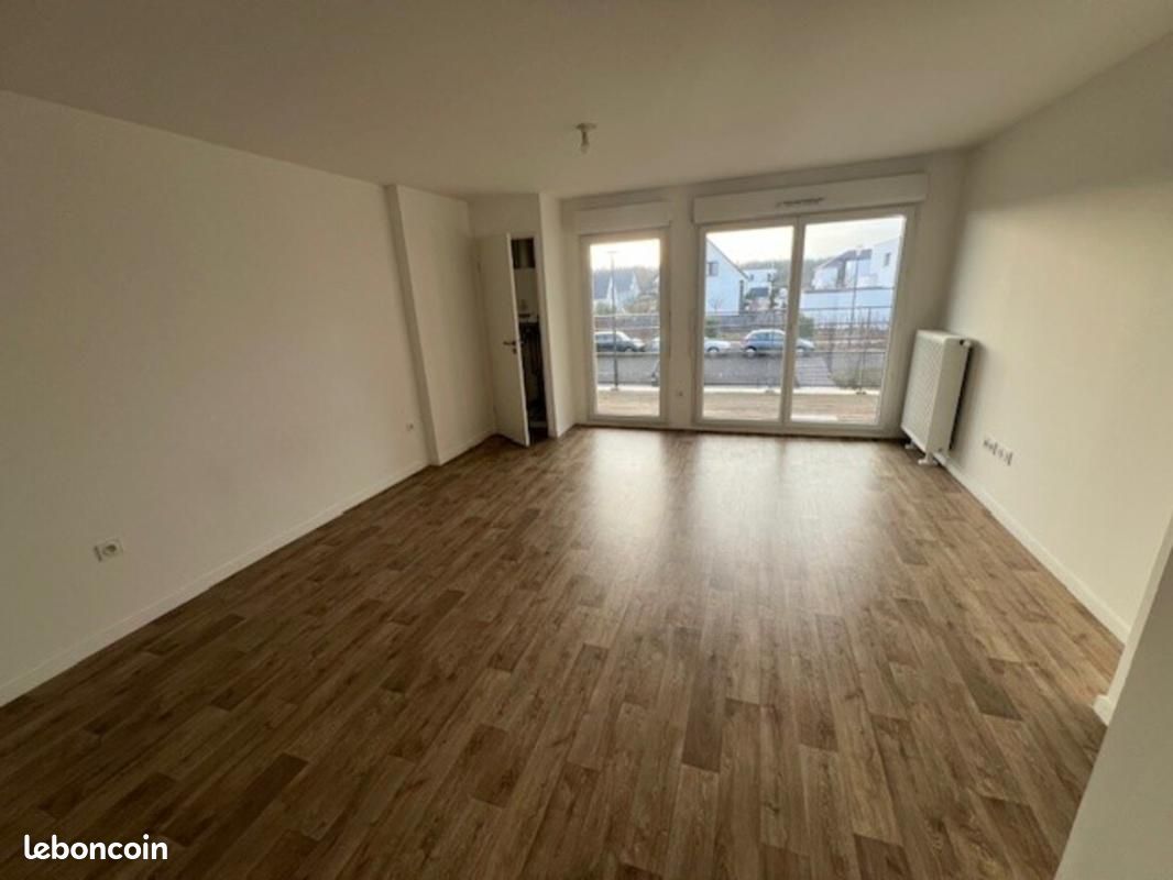 Appartement 2 pièces 45 m² · à Saint-Louis · 45 m² · 650 €/mois