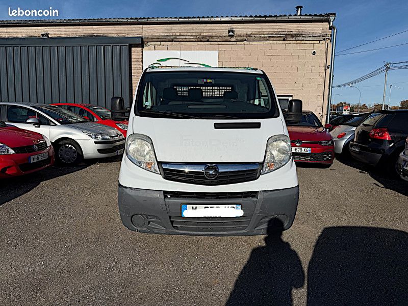 Opel VIVARO FG F2900 M2 CDTI145 PACK CLIM PLATEAU (image 2)