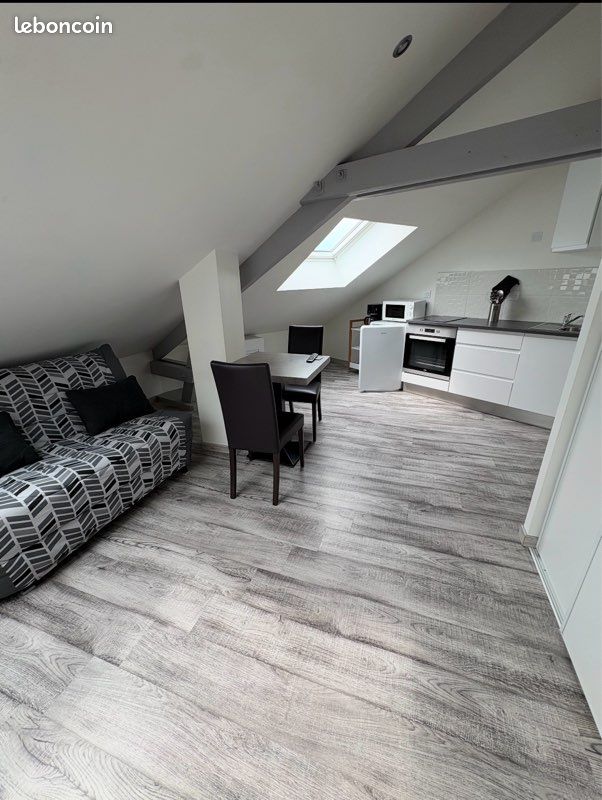 Appartement 1 pièce 25 m² · à Châlons-en-Champagne · 25 m² · 400 €