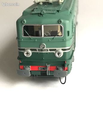 Locomotive électrique HO Rée Modèles MB-060 CC7100 Sud-Ouest - Jupe échancrée