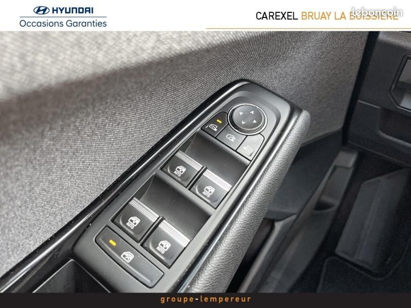 Renault Austral 1.2 E-Tech full hybrid 200ch Evolution - 24 (image 19)