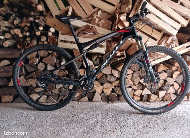 VTT Scott Spark 910 full carbon Sport Plein air