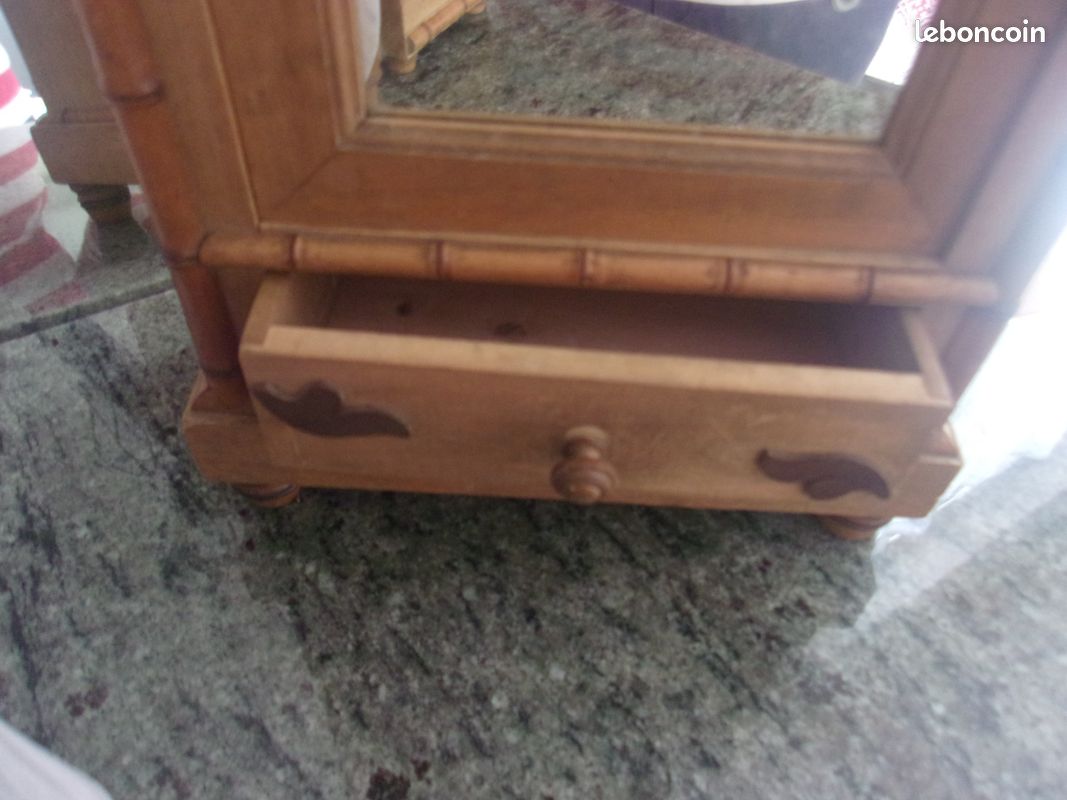 Chambre à Coucher De Poupée En Bois – Jouet Ancien – Vintage – Collection