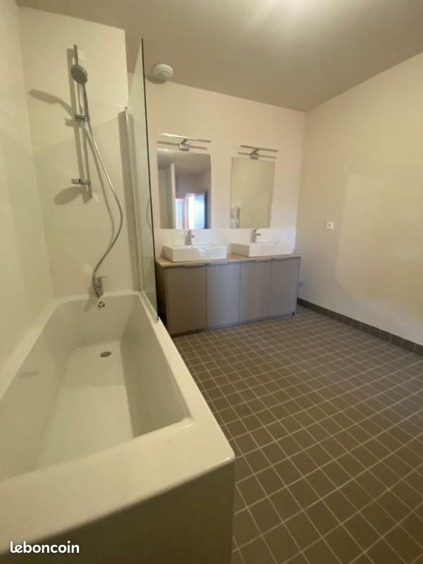 Appartement 3 pièces 95 m² - Poitiers 86000 (image principale 3)