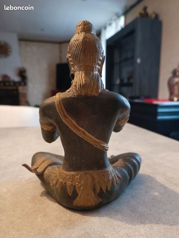 Musicien assis Asie bronze (image 2)