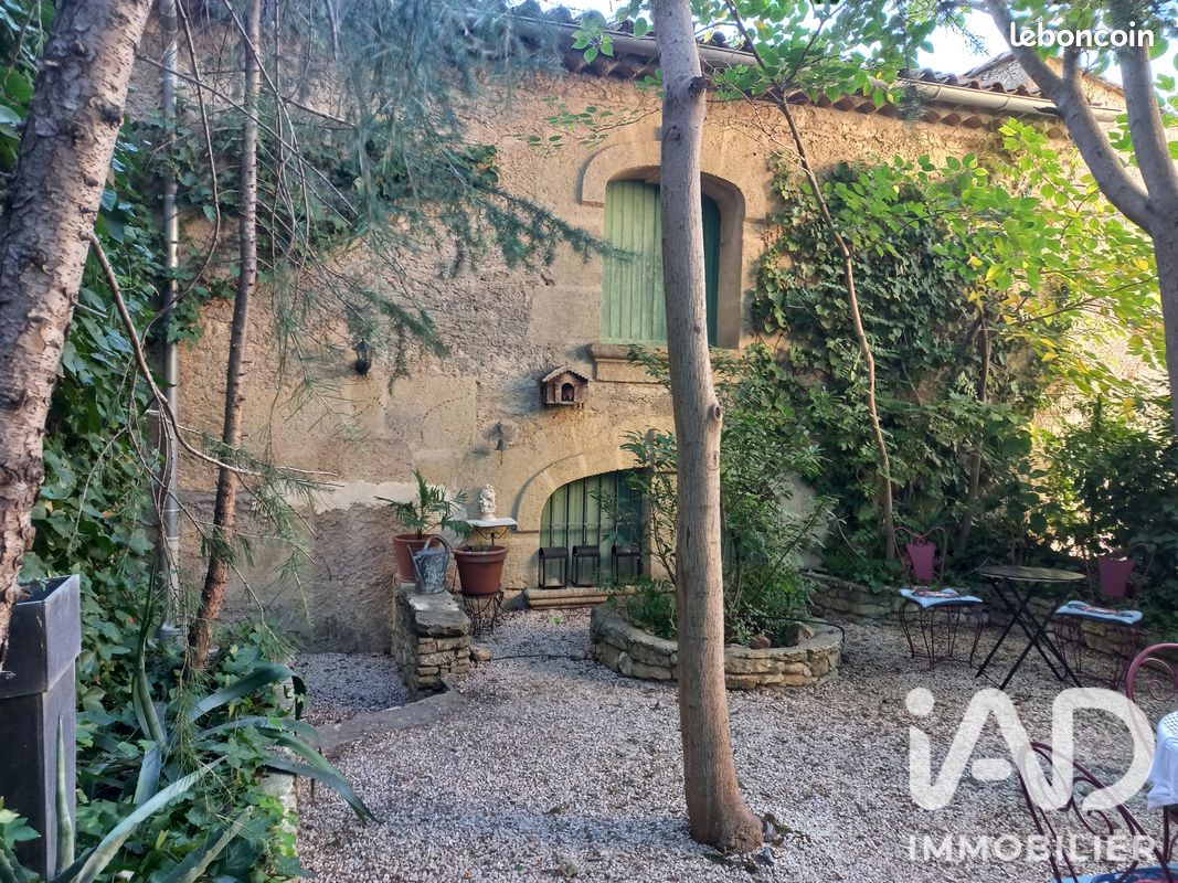 Maison 2 pièces 220 m² · à Poilhes · 220 m² · 210 000 €
