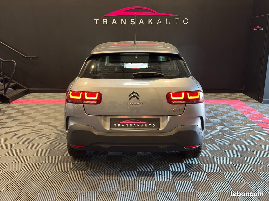 CITROEN C4 CACTUS BlueHDi 100 BVM6 Feel / moteur remplacer chez citroen à 120000 km / entretiens à jour / pneus neuf (image 6)