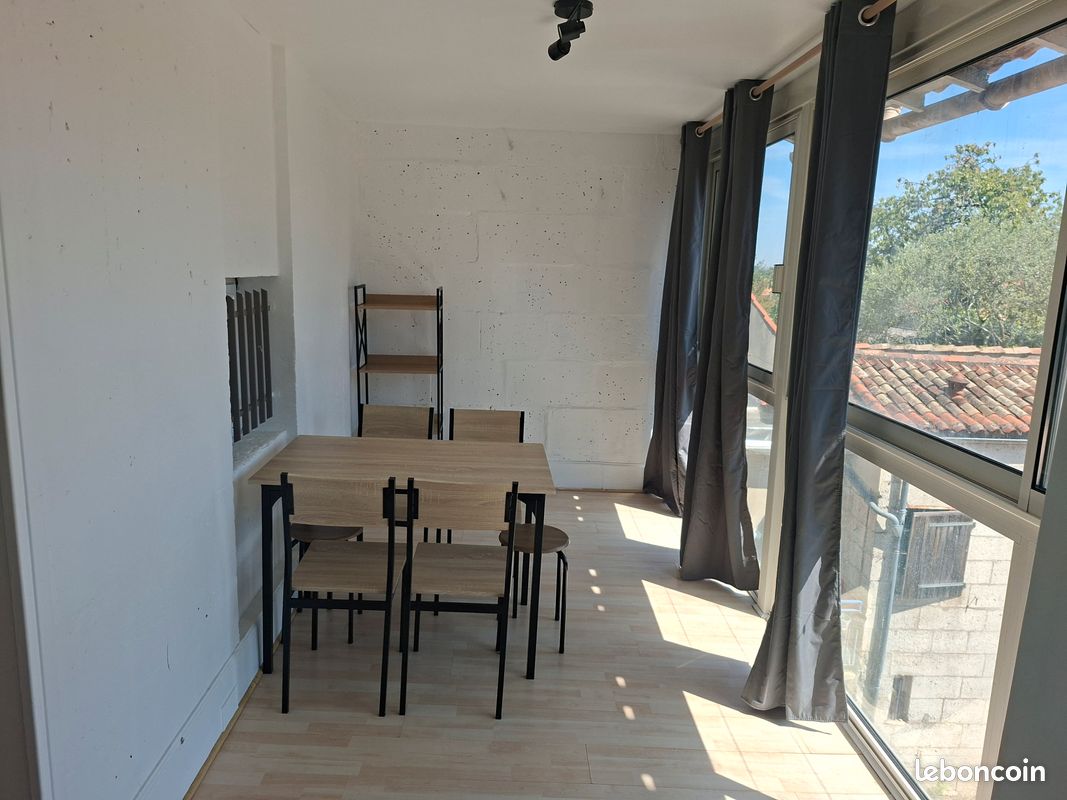 Appartement 3 pièces 52 m² · à Angoulême · 52 m² · 690 €