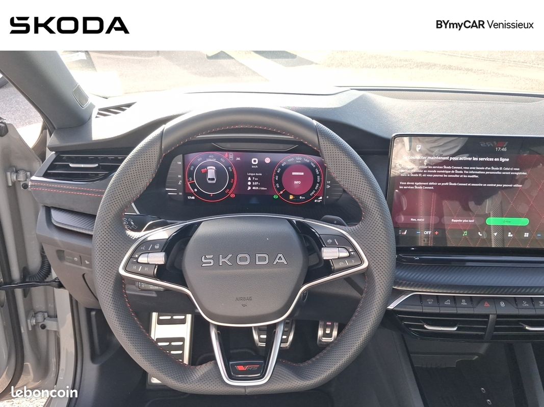 SKODA Octavia Combi 2.0 TFSI 265 ch DSG7 RS (image 15)
