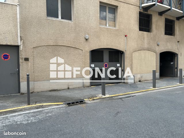Parking Perpignan · 90 €