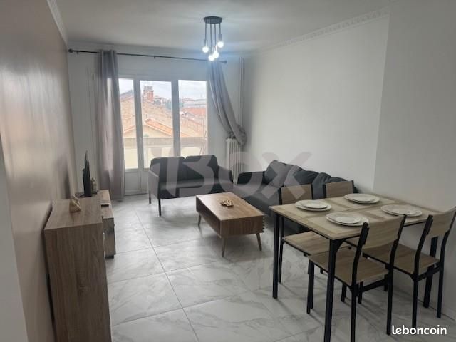 Appartement 4 pièces 62 m² · à Toulon · 62 m² · 997 €