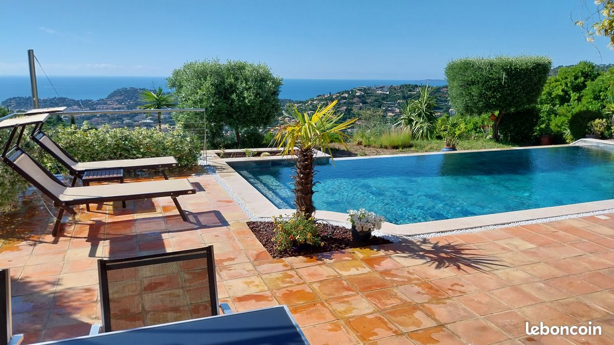 Maison 6 pièces 170 m² · à Cavalaire-sur-Mer · 170 m² · 1 820 000 €