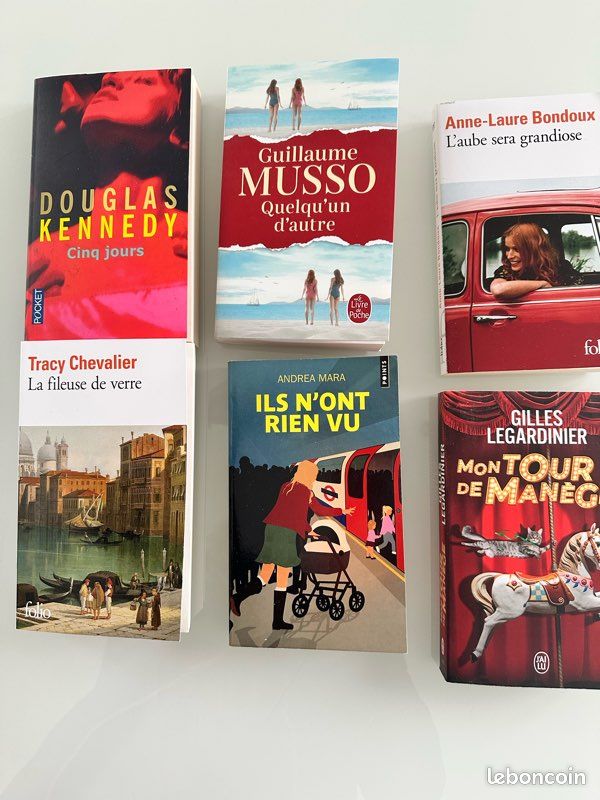 Livres de poche (image 1)