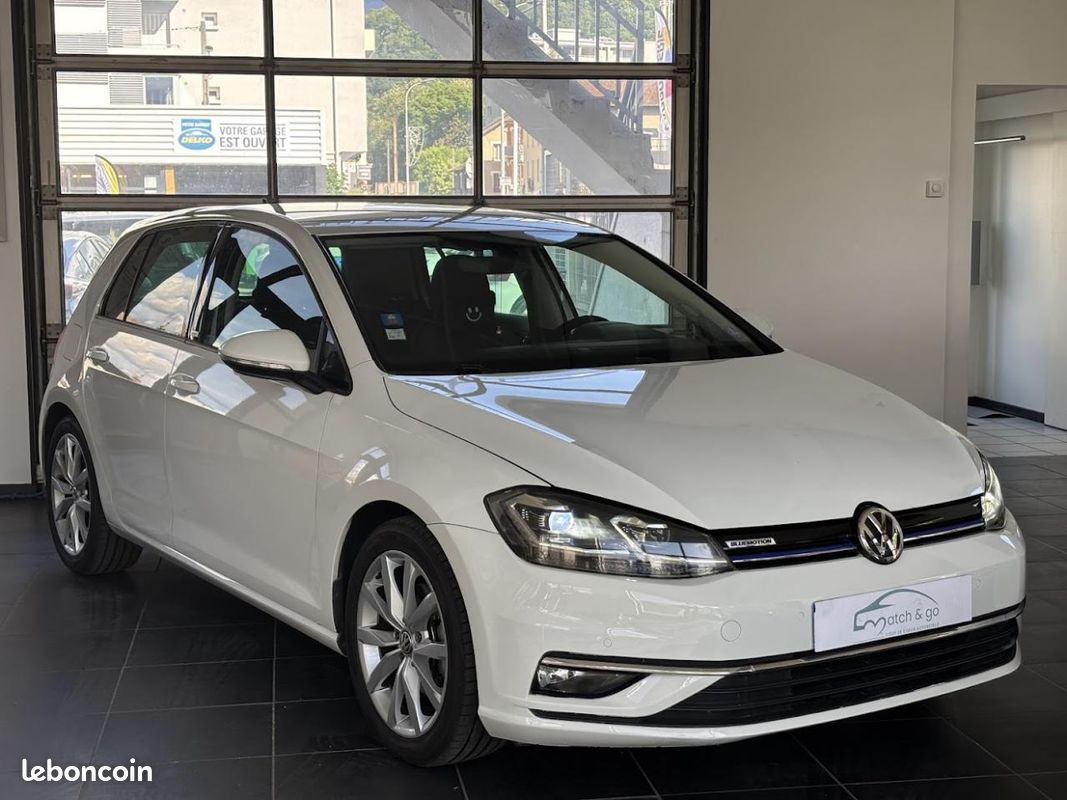 Volkswagen golf 1.5tsi 130ch - connect evo - dsg7 - carplay - digital (image 2)