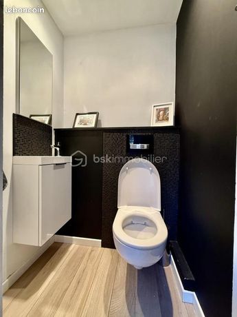 https://img.leboncoin.fr/api/v1/lbcpb1/images/09/49/1e/09491e3bc182366cc64b793236e1f4a2142881c0.jpg?rule=ad-image