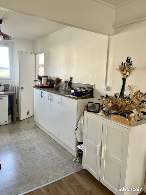 Appartement a louer aubagne - 3 pièce(s) - 63 m2 - Surfyn